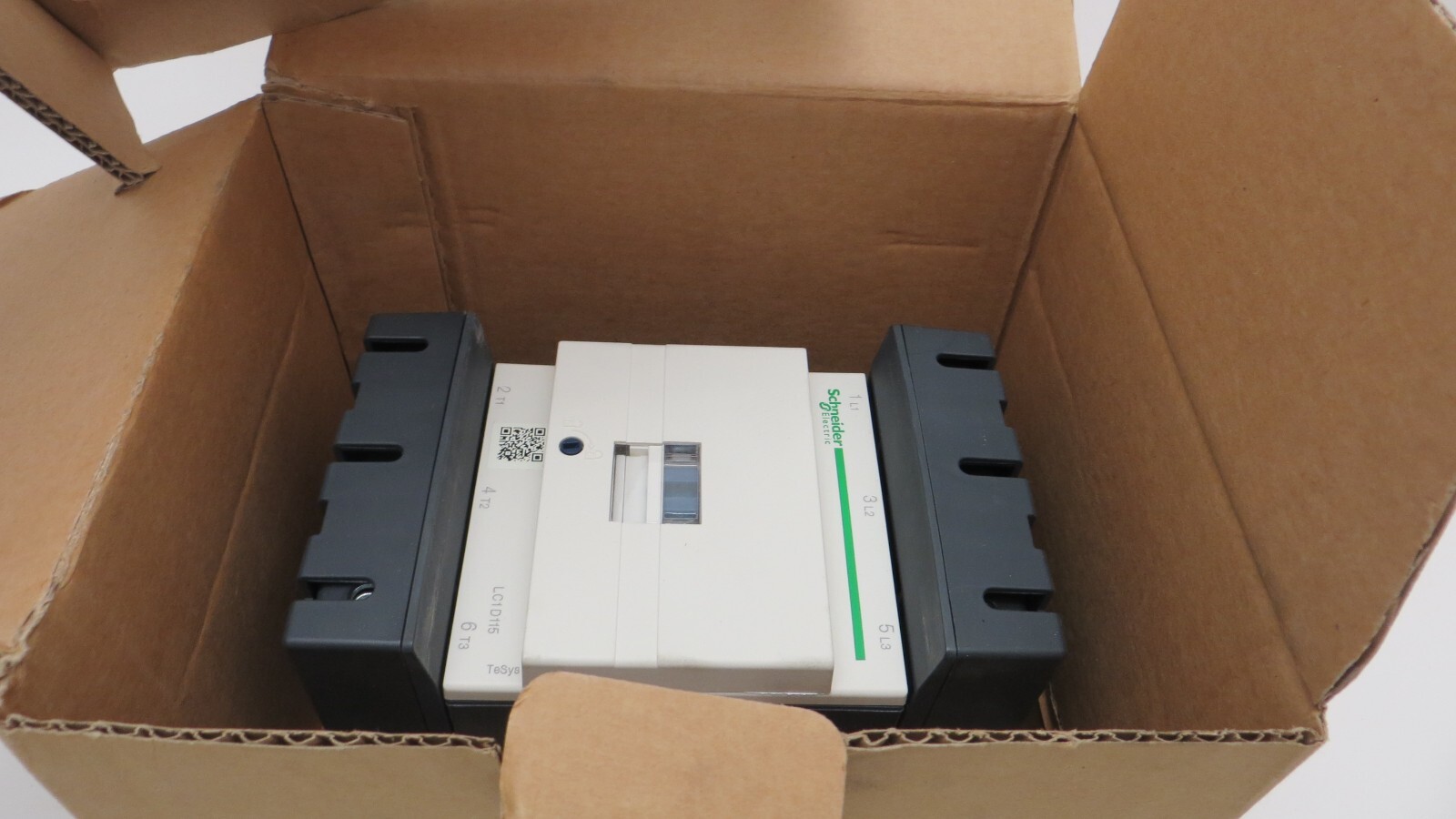 Schneider LC1 D115BD 3P 115A 24VDC Coil Contactor 75HP 460V