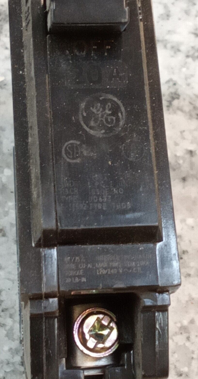 GE/BREAKER/THQB1120/20A/1P/120-240VAC/TYPE THQB/BOLT-ON/GROVE /NEW(L216