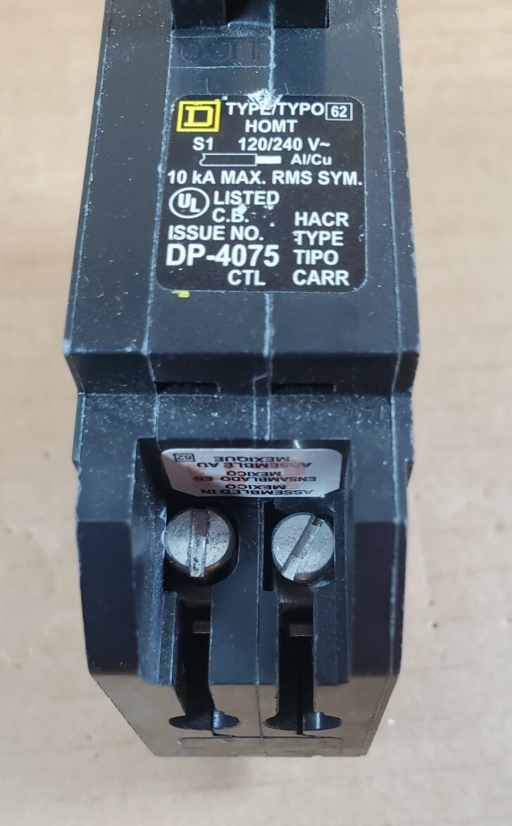 HOMT2020 Square D Tandem Circuit Breaker 20/20 Amp 1 Pole 120/240V
