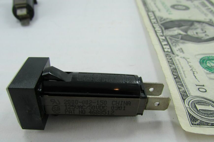 Lot 2 Panel Mount 15A 125VAC Thermal Circuit Breakers, Cutoff, 2000-002-150 New