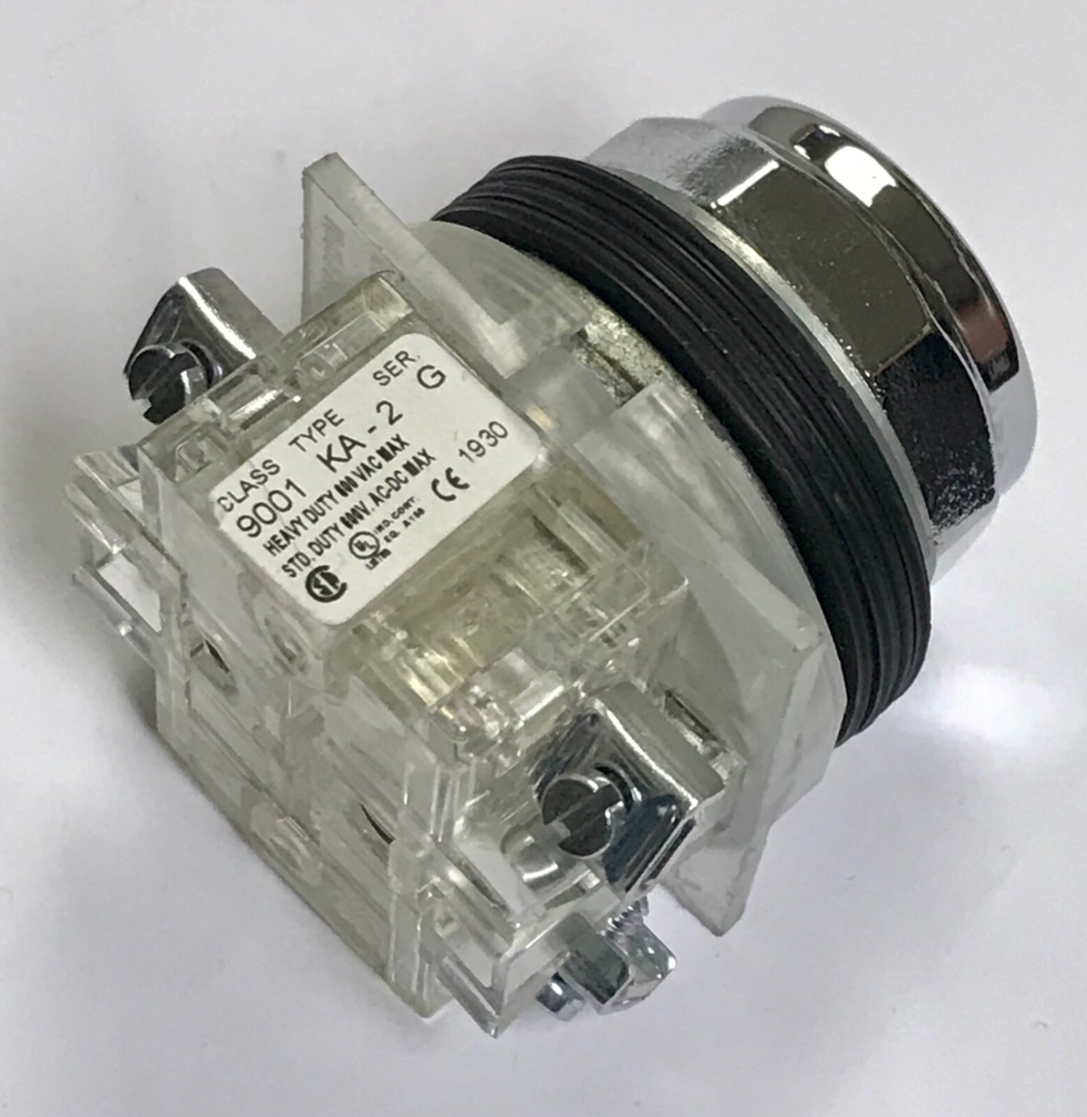 SCHNEIDER ELECTRIC 9001KR1WH7723842 White Flush Head Pushbutton 30mm 600 VAC