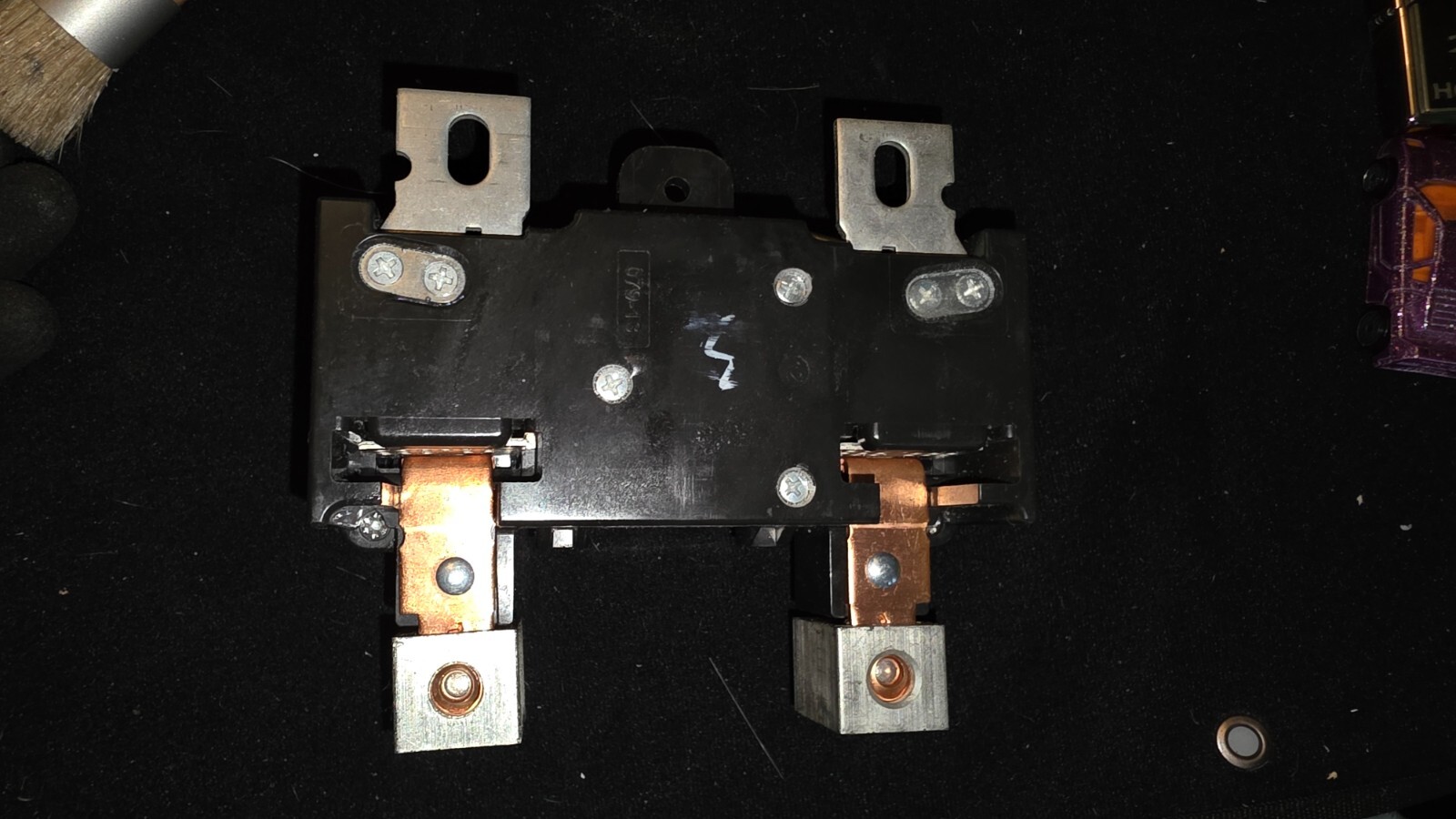 Square D QOM2150VH 150 Amp Main Circuit Breaker for QO and Homeline Load Centers