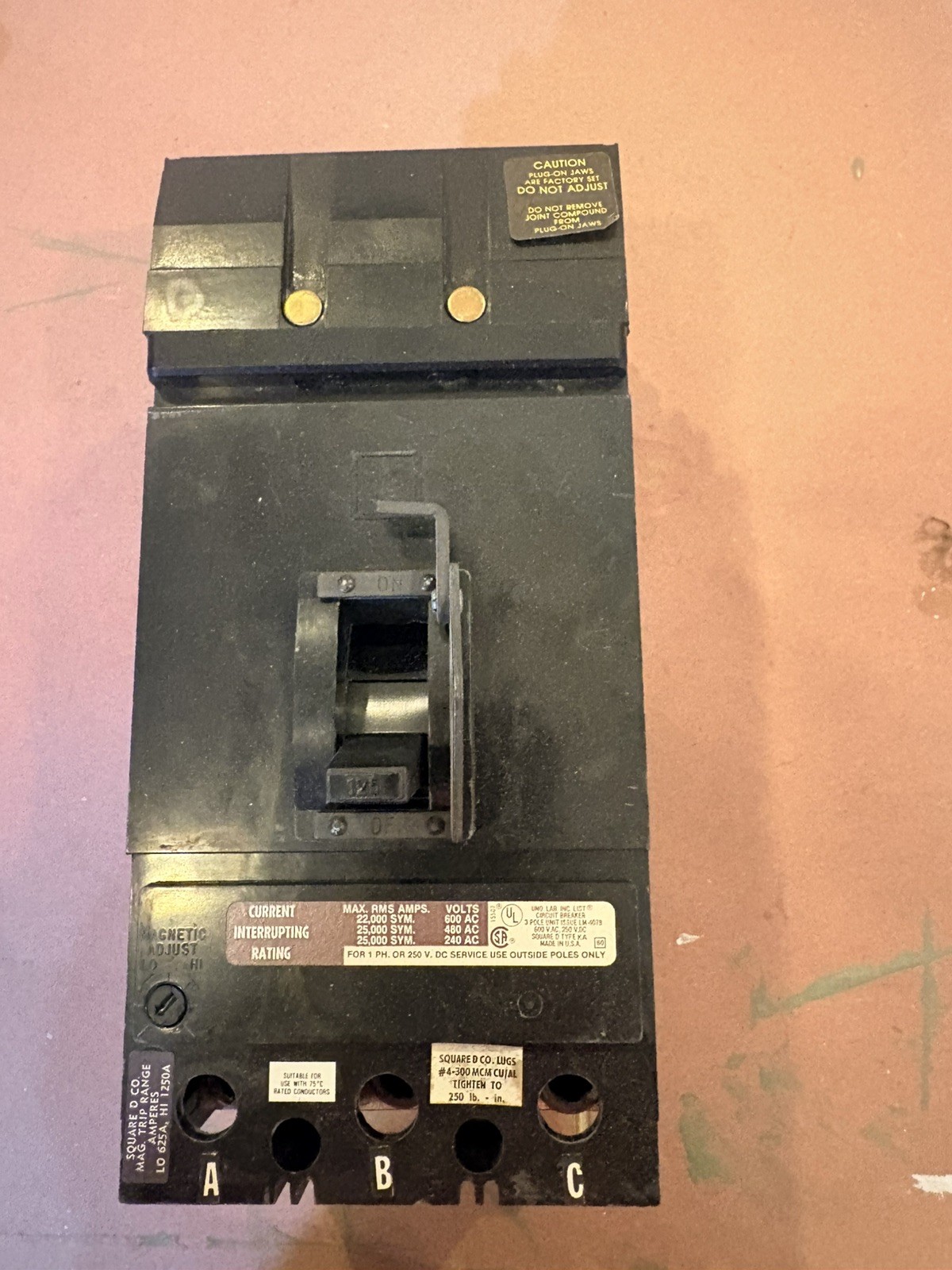 KA36125 Square D 125 Amp Circuit Breaker removed from working panel
