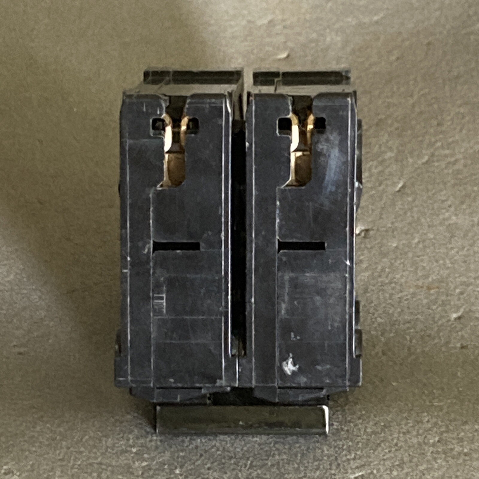 MP280 Molded Case 80A 240V Circuit Breaker 2Pole MP Series MP-T Circuit Breaker
