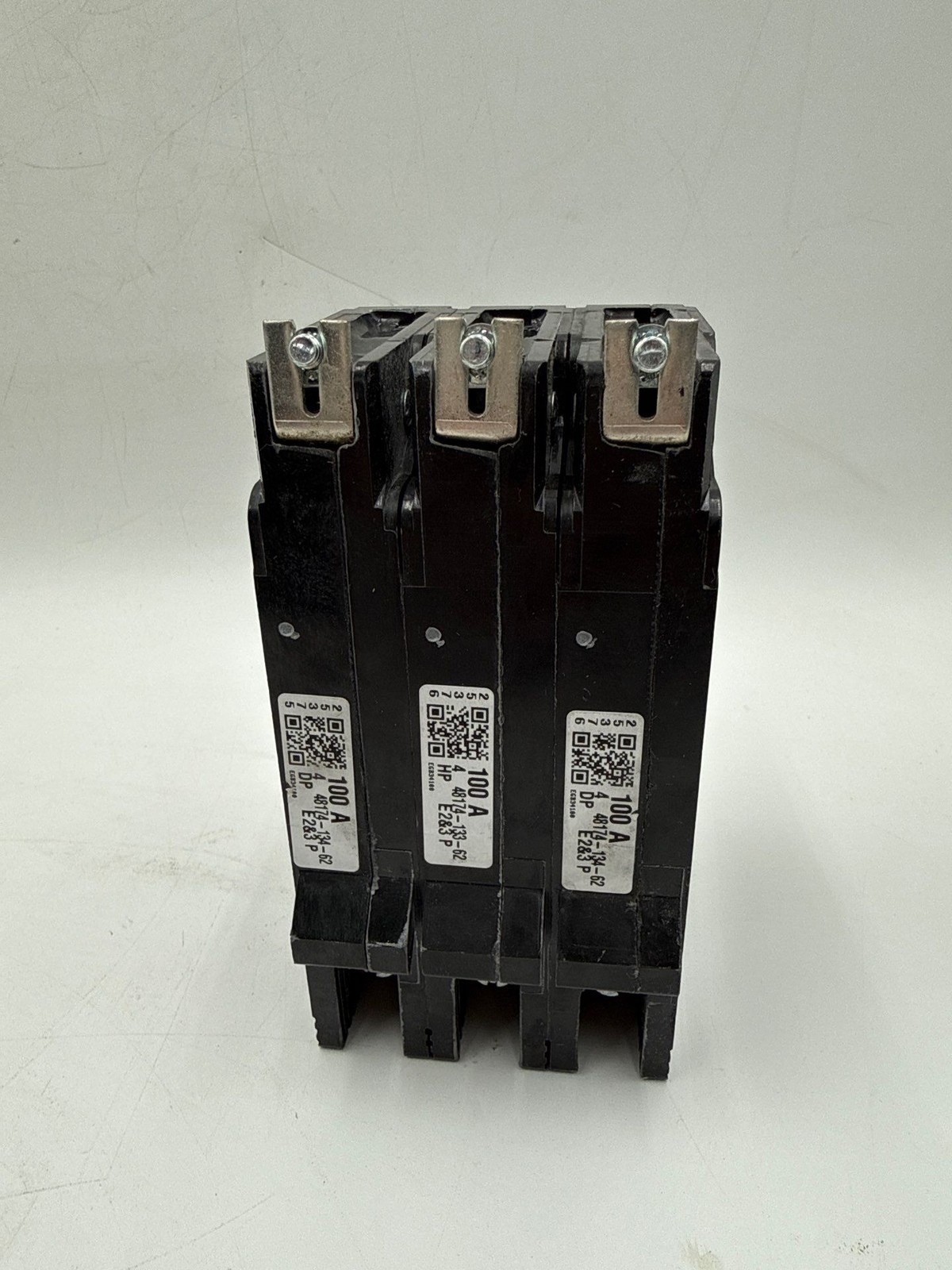 Square D EGB34100 Bolt on Circuit Breaker 100A 480V 3P EGB 100 Amp 3 Pole New
