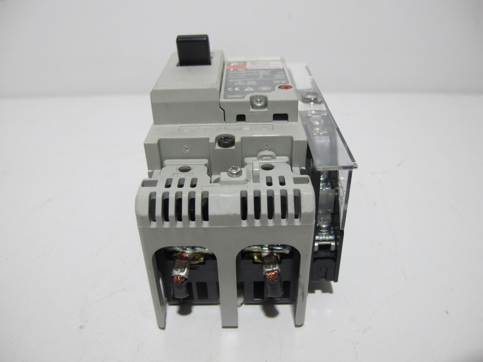 Fuji Electric BW50RAGU-2P020 20 Amp Auto Breaker 2-Pole 20A 690VAC 250VDC BW50RA