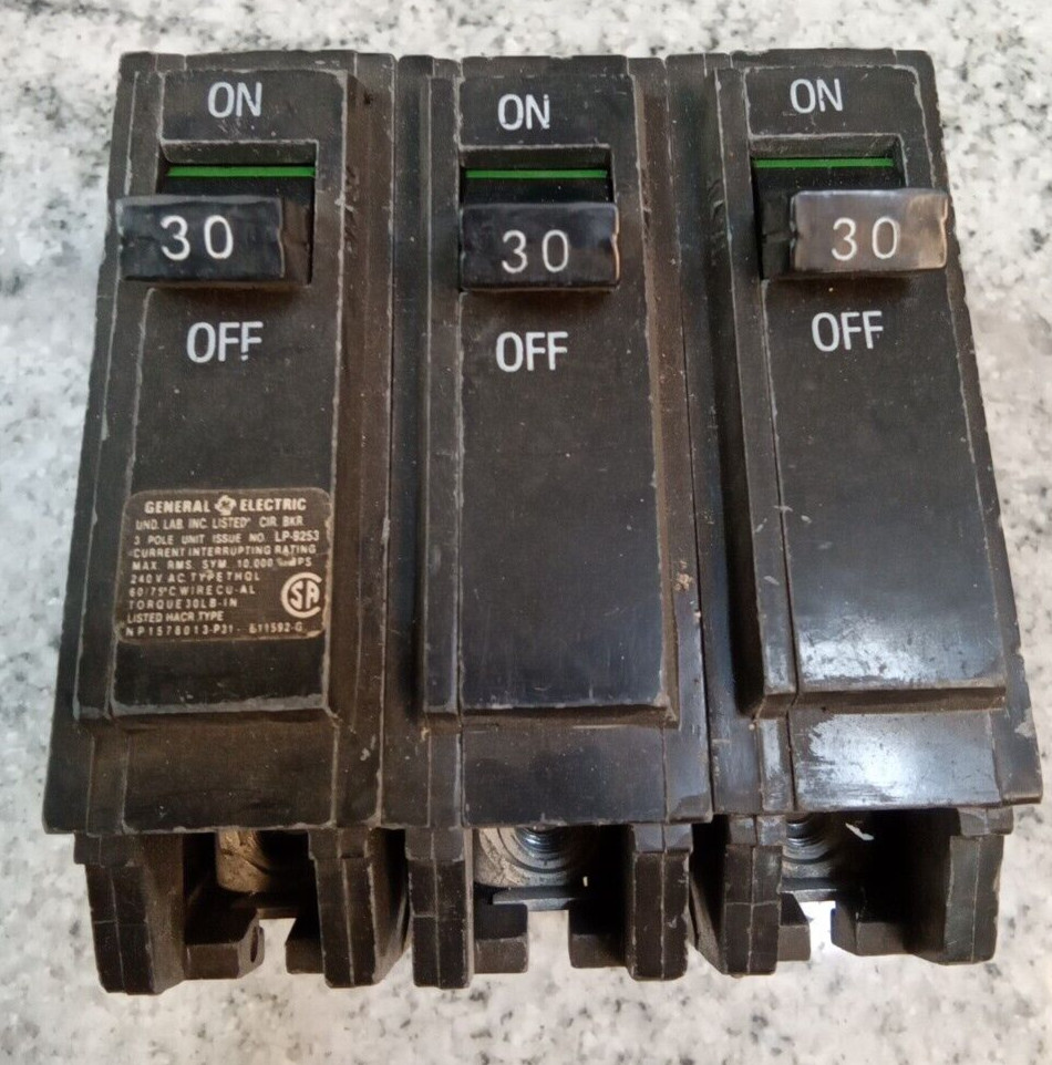 GE/BREAKER/ THQL32030/ 30A/ 3 P/THQL/ GROVE/MISS HAND& SCREW/USE(L167