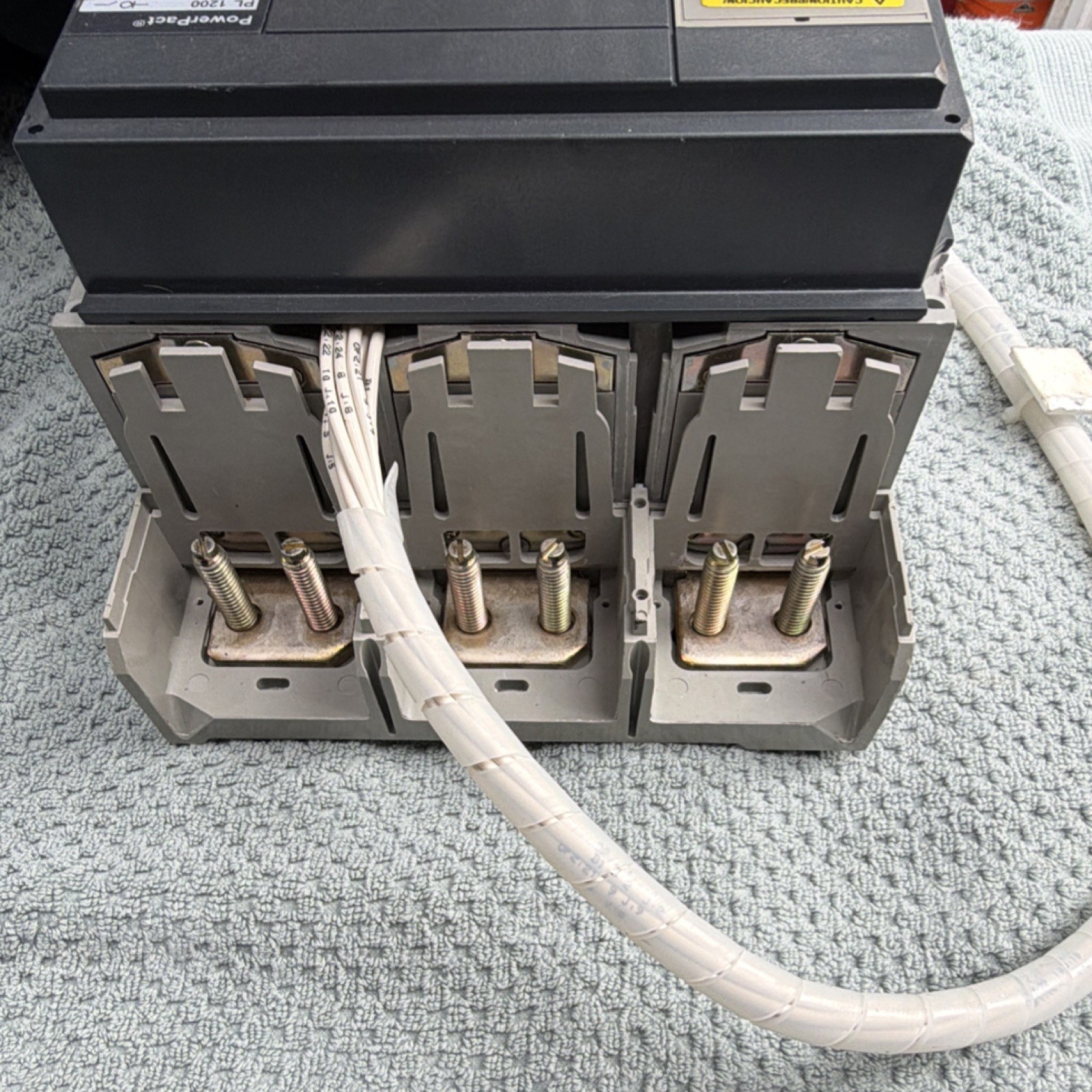 Square D PowerPact PL 1200 1200A 240/480/600V AC 3-Pole Main Circuit Breaker