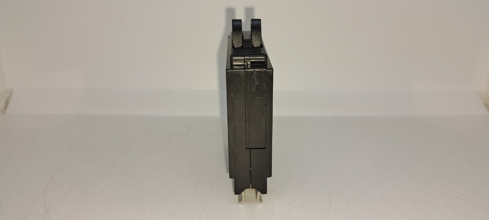 Square D QOT2020 2-20 Amp 120/240V Single Pole Tandem Breaker QO2020