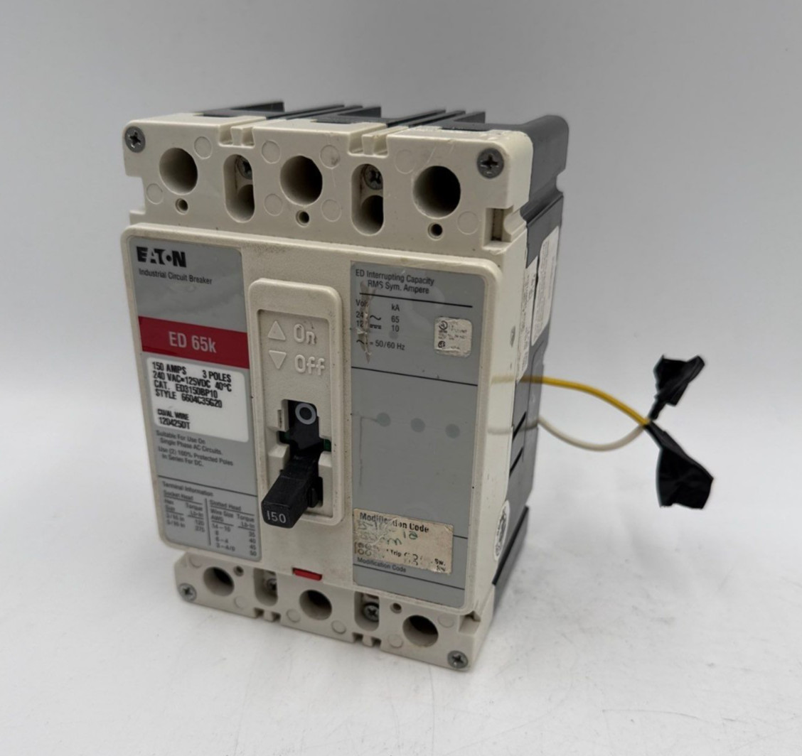 Eaton ED3150BP10 Circuit Breaker 150A 3P 240V 3PH ED 150 Amp 3 Pole Shunt Trip