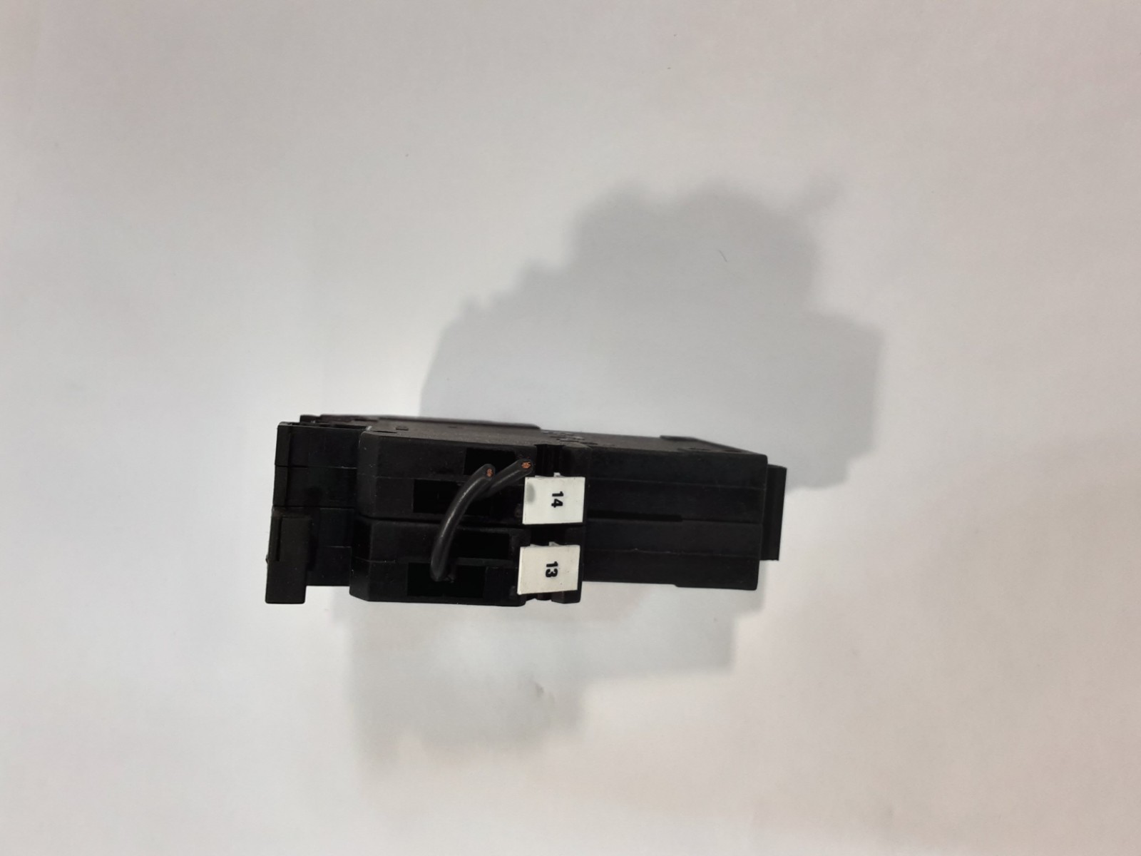 ETA 2210-T220-K0M1-H1A1 3AC415V DC65V Circuit Breaker 2 Pole 5 Amp