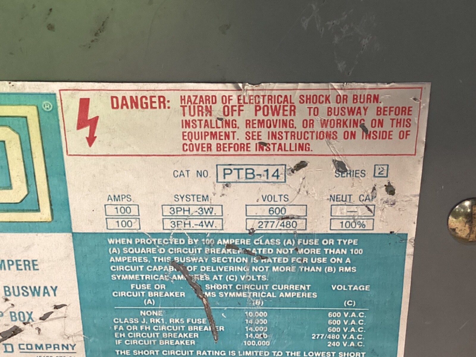 Square D PTB-14 100 amp Plug in Busway Tap Box 600 volt #113G111PR7*CO