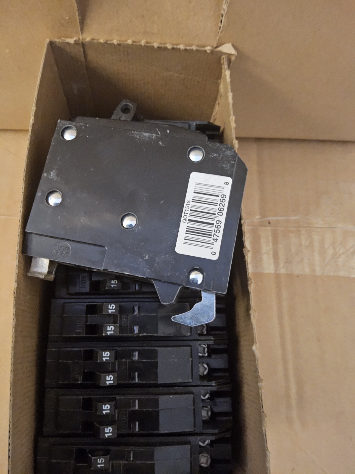 10 PCS 15 Amp Square D Twin Dual Tandem Circuit Breaker QOT1515CP QOT1515 15A