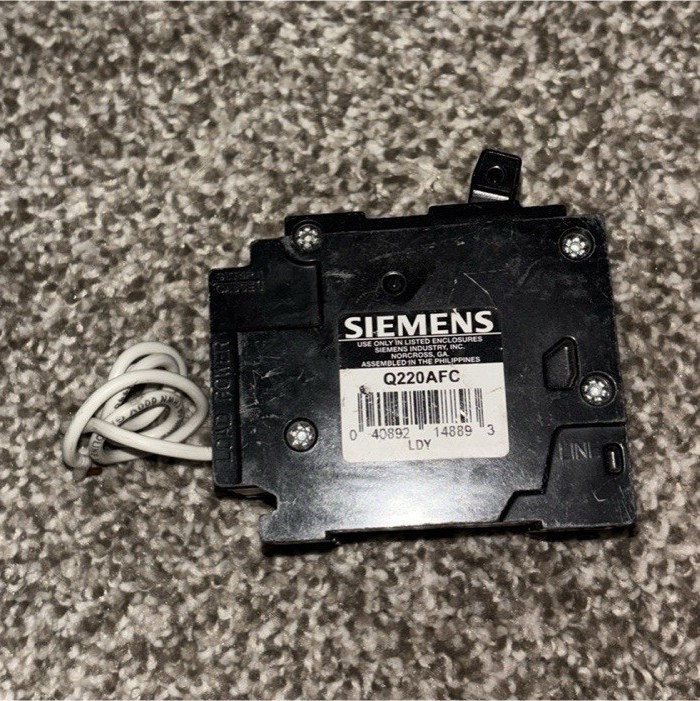Siemens Q220AFC 20A 2-Pole 120/240V AFCI Circuit Breaker Test Button