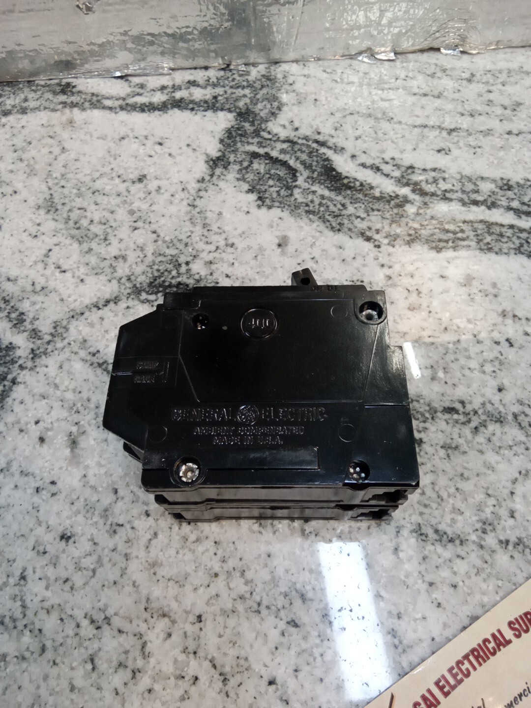 GE TQL2140 40A 2POLE 120/240VA TYPE TQL GROVE BREAKER/MISS HAND/USE(5DB3