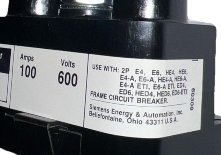 SIEMENS PC2637 CIRCUIT BREAKER PLUG-IN MOUNT ASSEMBLY 600V 100A