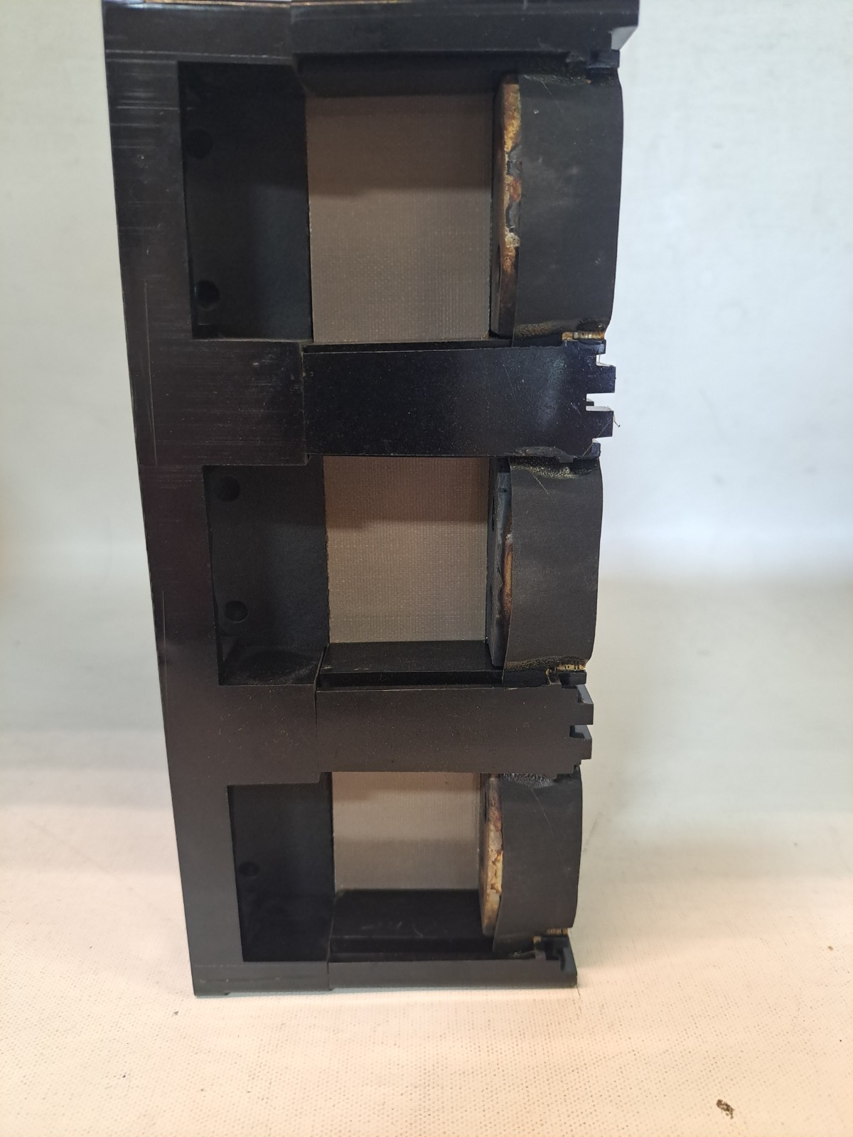 ITE Imperial LL3-F600 Circuit Breaker Frame NEW, damaged box