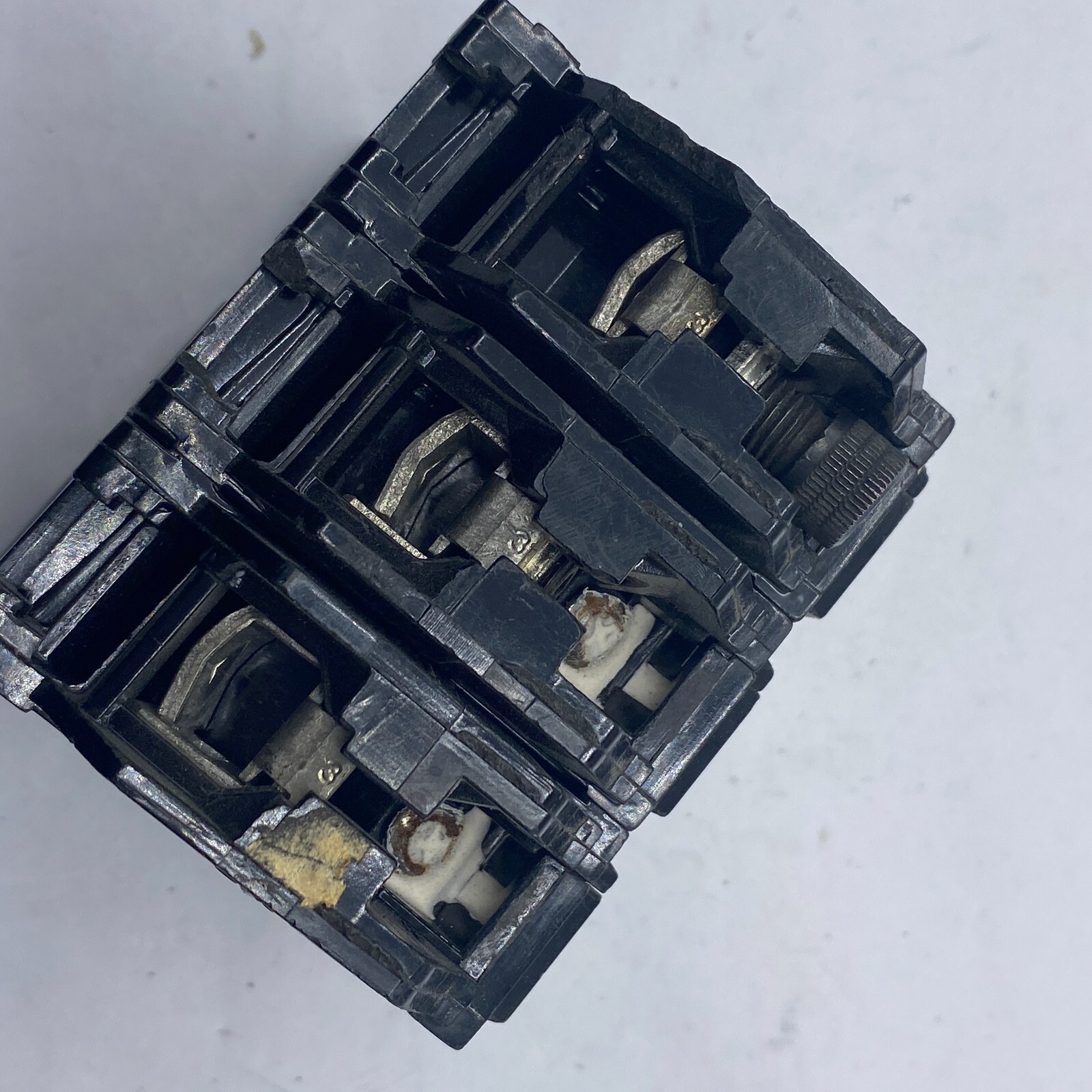 General Electric GE THQAL32070 Circuit Breaker 3 Pole 70A 10,000 AMPS USA ✅