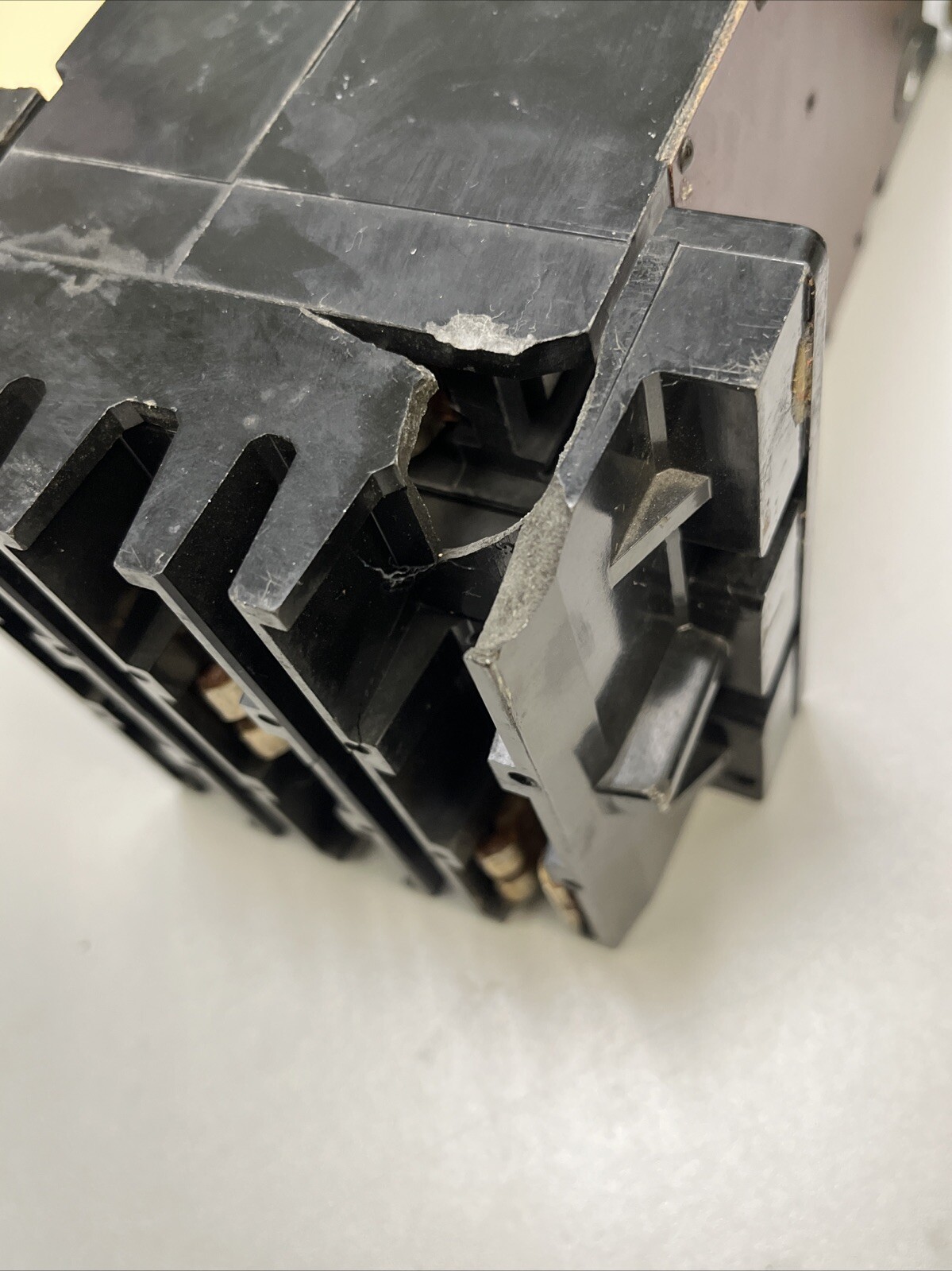 Square D KA36125 3 Pole 125 Amp 600 Vac I-Limiter Breaker (Working, Chipped)