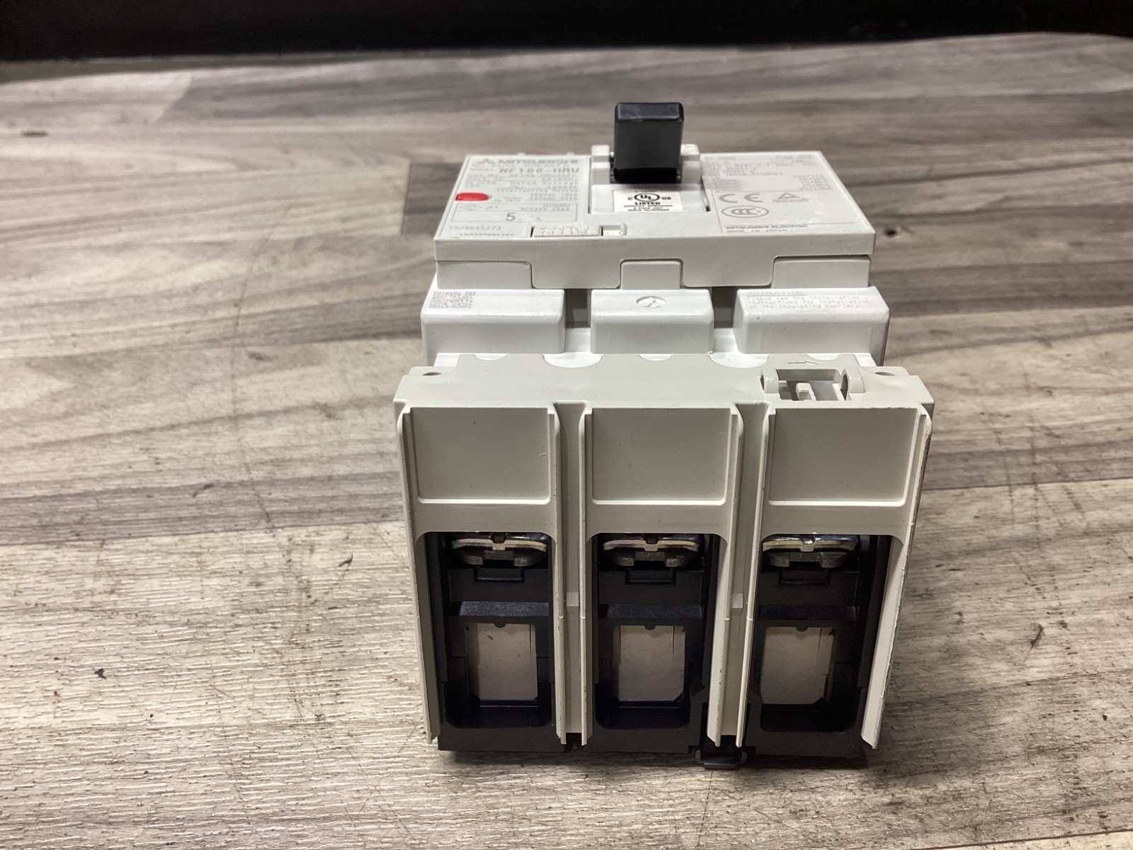 MITSUBISHI NF100-HRU 5 AMP 5A 3-POLE CIRCUIT BREAKER #109A161PR2