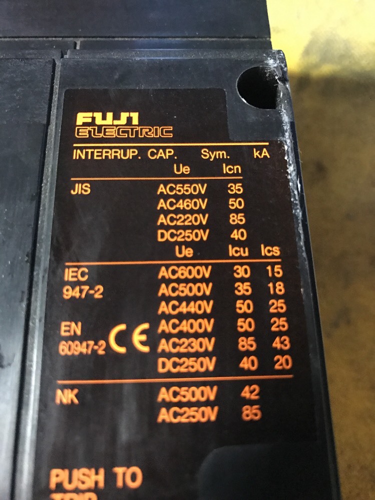 Fuji Electric SA603R 500A 600V Molded Case Auto Circuit Breaker