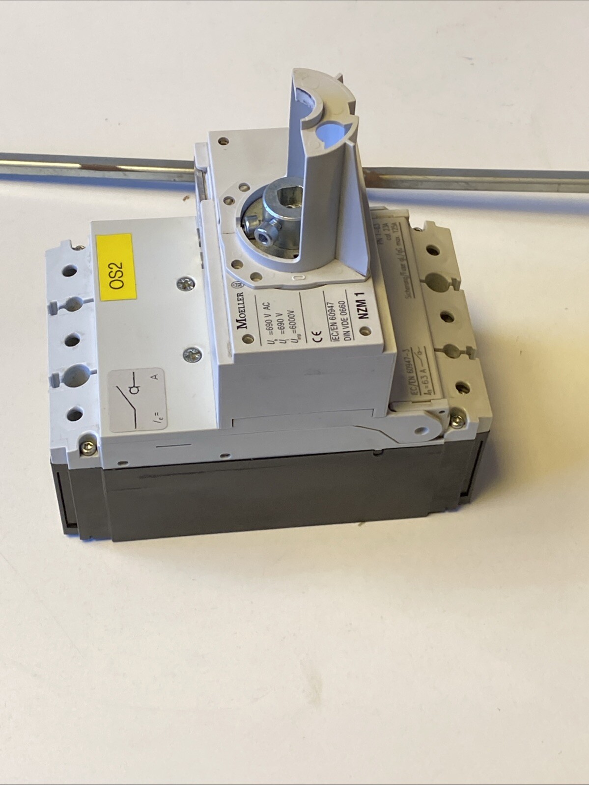 Eaton Moeller NZM1 XDV 125A Circuit Breaker Compact Circuit Breaker – Used