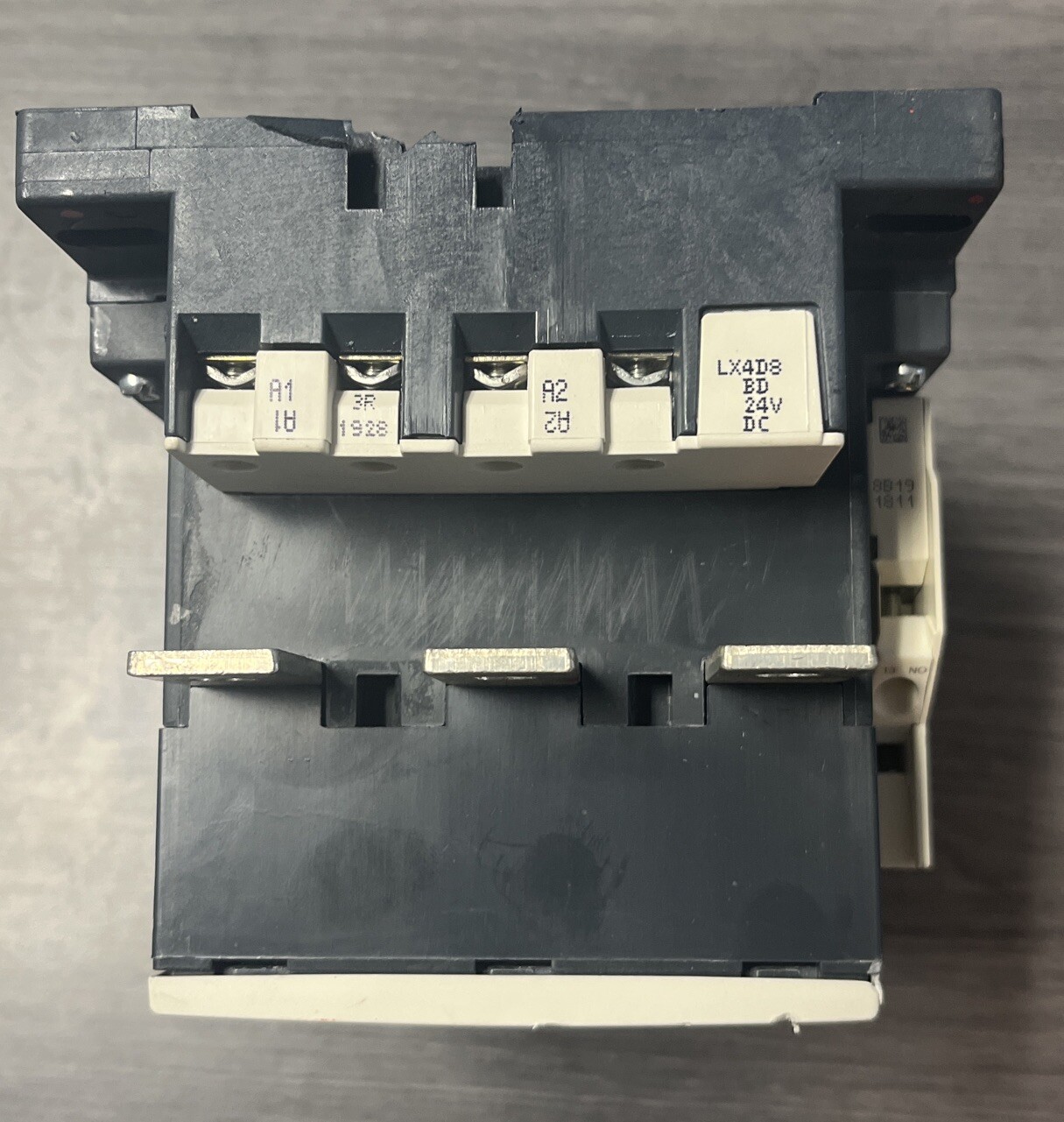 Schneider LC1 D115BD 3P 115A 24VDC Coil Contactor 75HP 460V