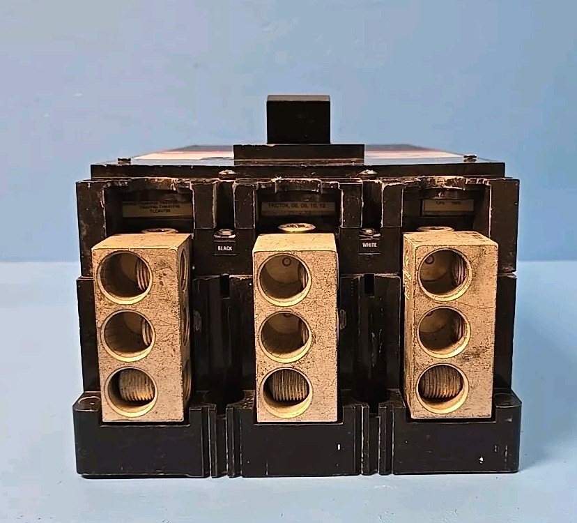 GE TKL4V4608 800A 600V 3Pole High IC Circuit Breaker /w Versa Trip T4VTG