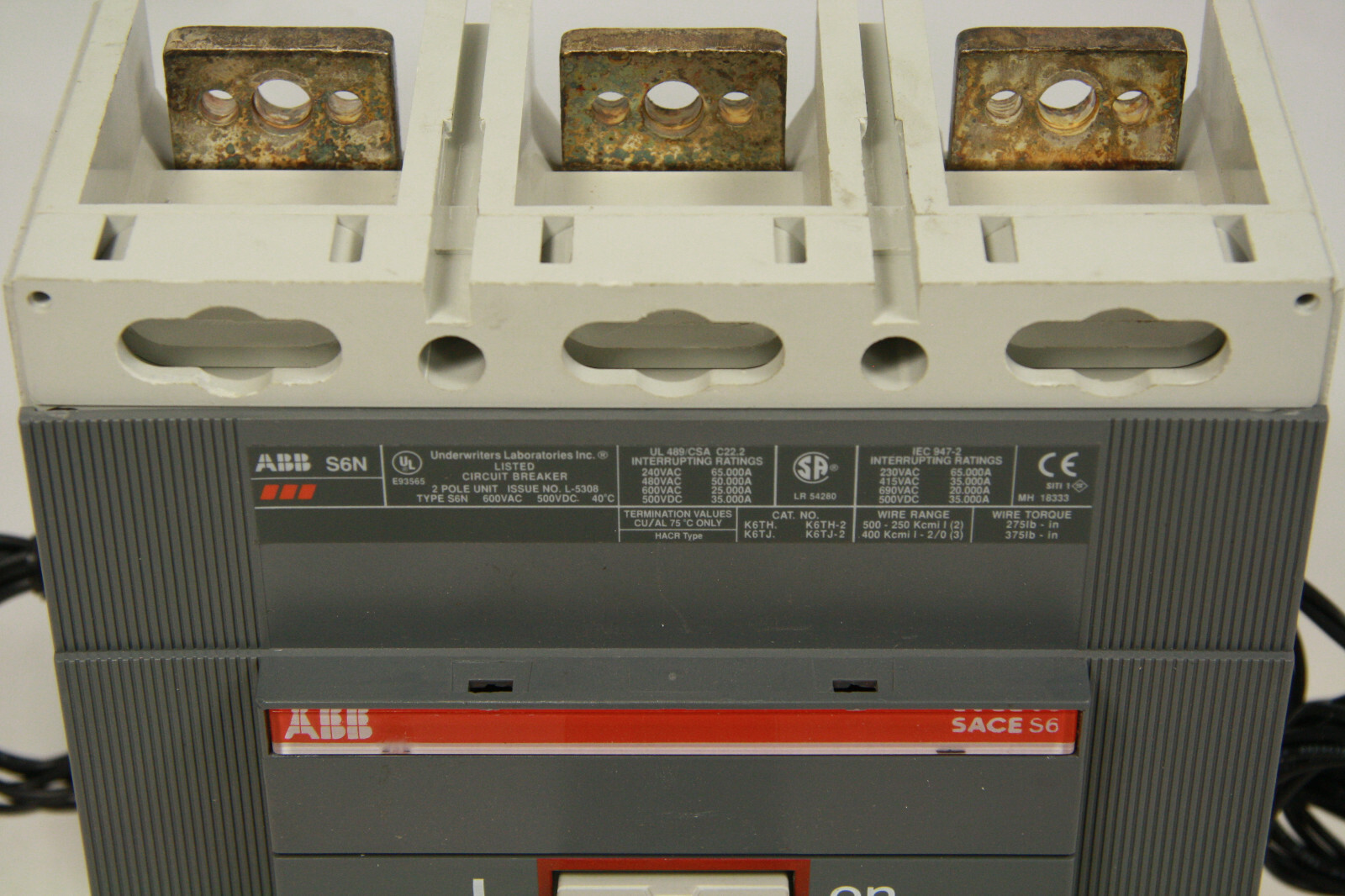 ABB Sace S6N600TW-2AS Circuit Breaker 600A 2 Pole 600VAC + Shunt + Auxiliary