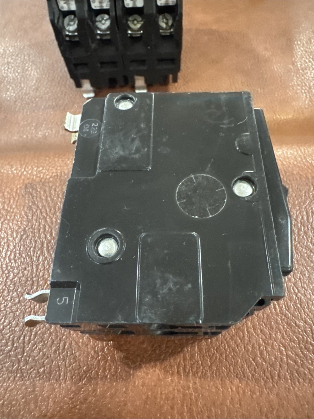 Lot of 3 SQUARE D QO220 2 POLE 20 AMP 120/240V CIRCUIT BREAKER 2P 20A