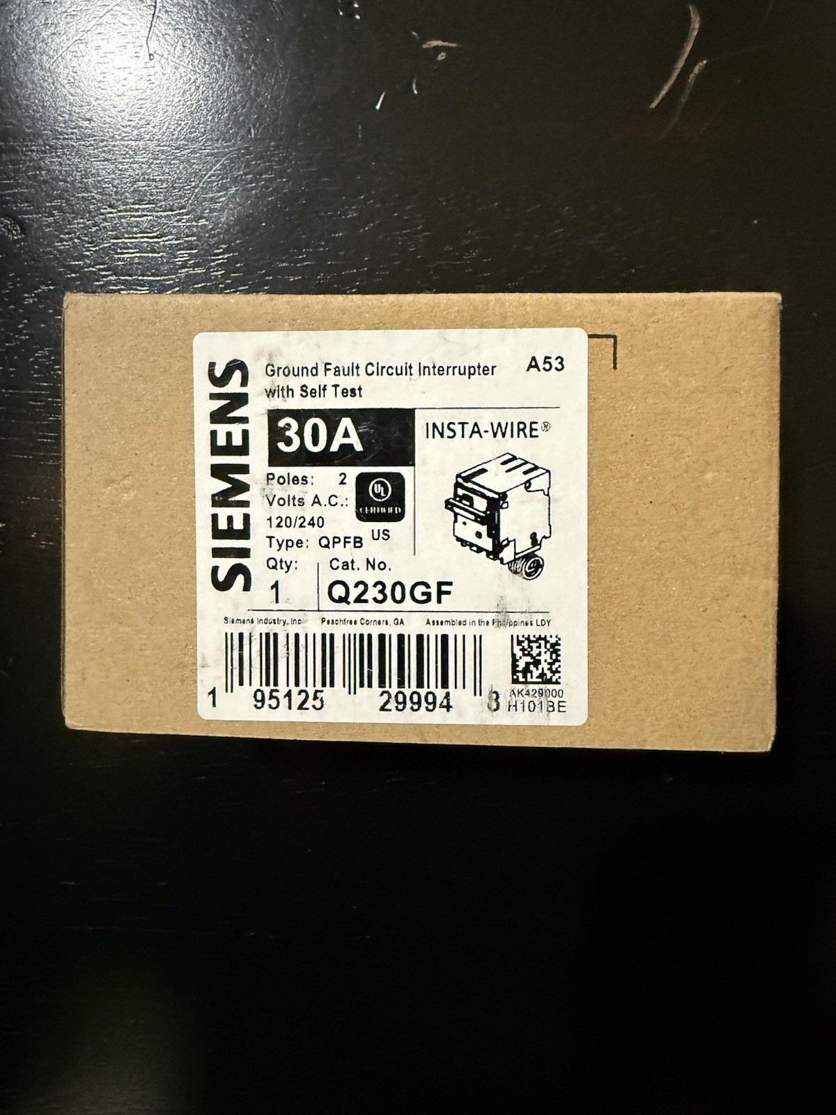 Siemens Q230GF Ground Fault Circuit Breaker: 2-Pole – 30 AMP – 120/240 VAC – NEW