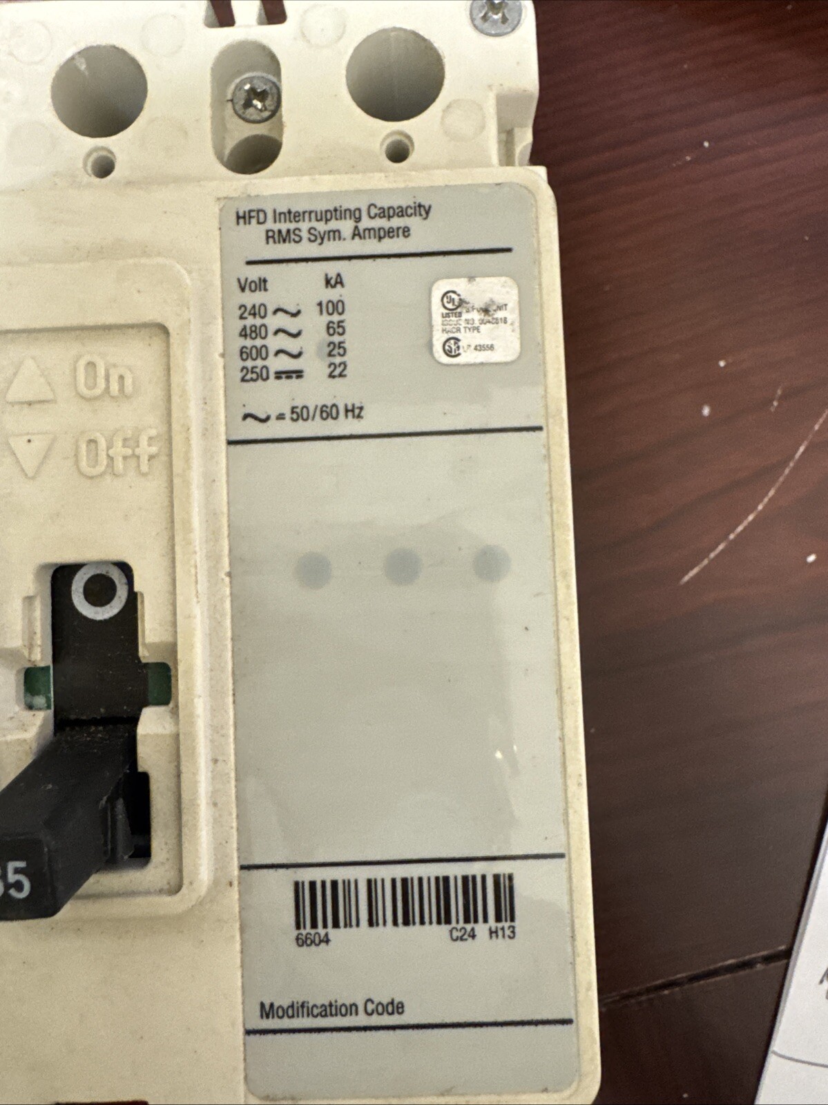 Eaton HFD30335BP10 35A 240-600V Circuit Breaker – White