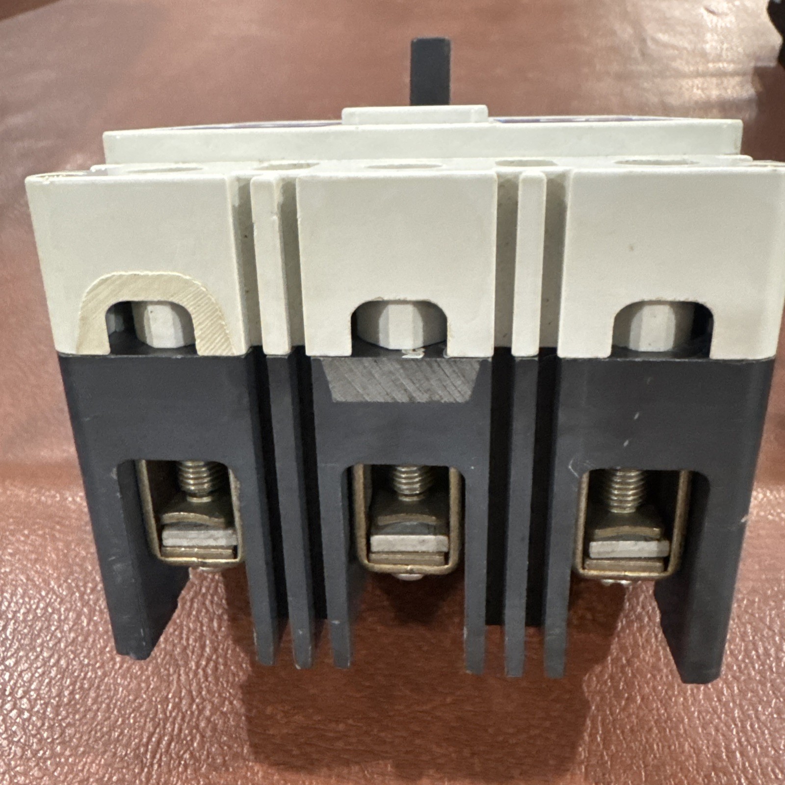WESTINGHOUSE FD3015L SERIES C INDUSTRIAL CIRCUIT BREAKER 15 AMPS 600 VAC 3P