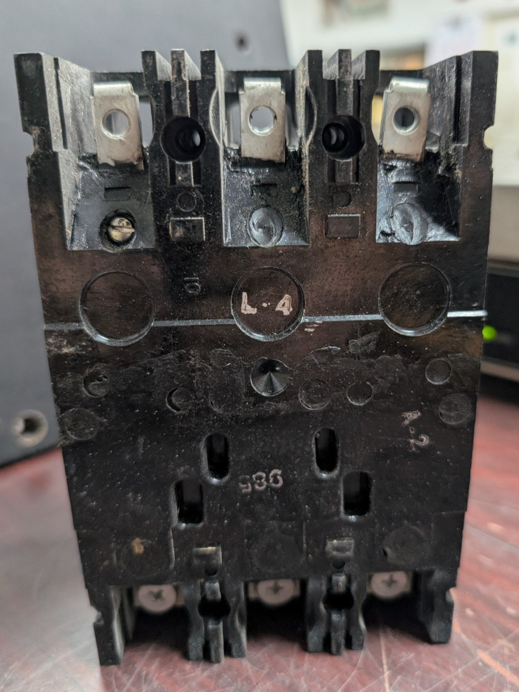 🤪 GE 100 AMP CIRCUIT BREAKER 600 VAC 3 POLE TED136100