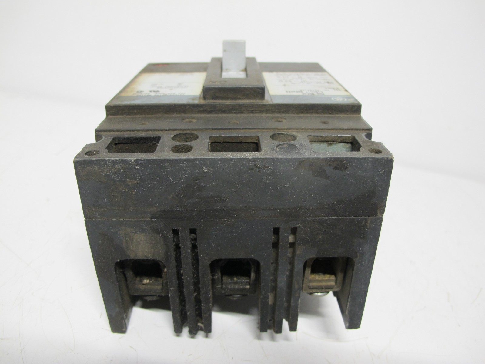 General Electric TEC36150 150 Amp Mag Break Circuit Breaker TEC 150 A GE 3 Pole