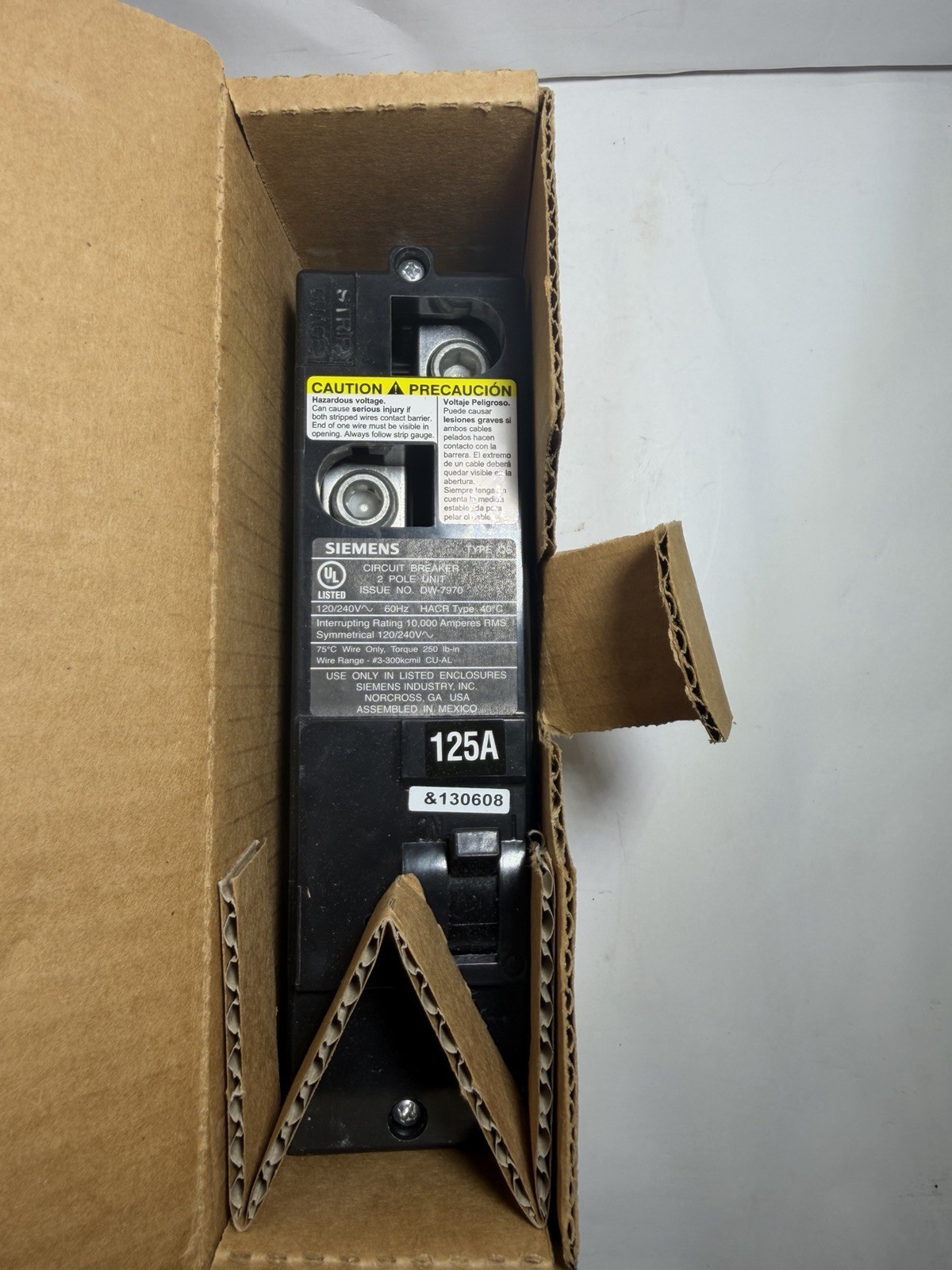 Siemens QS QS2125 2 Pole 125 Amp 240V Circuit Breaker. new in box