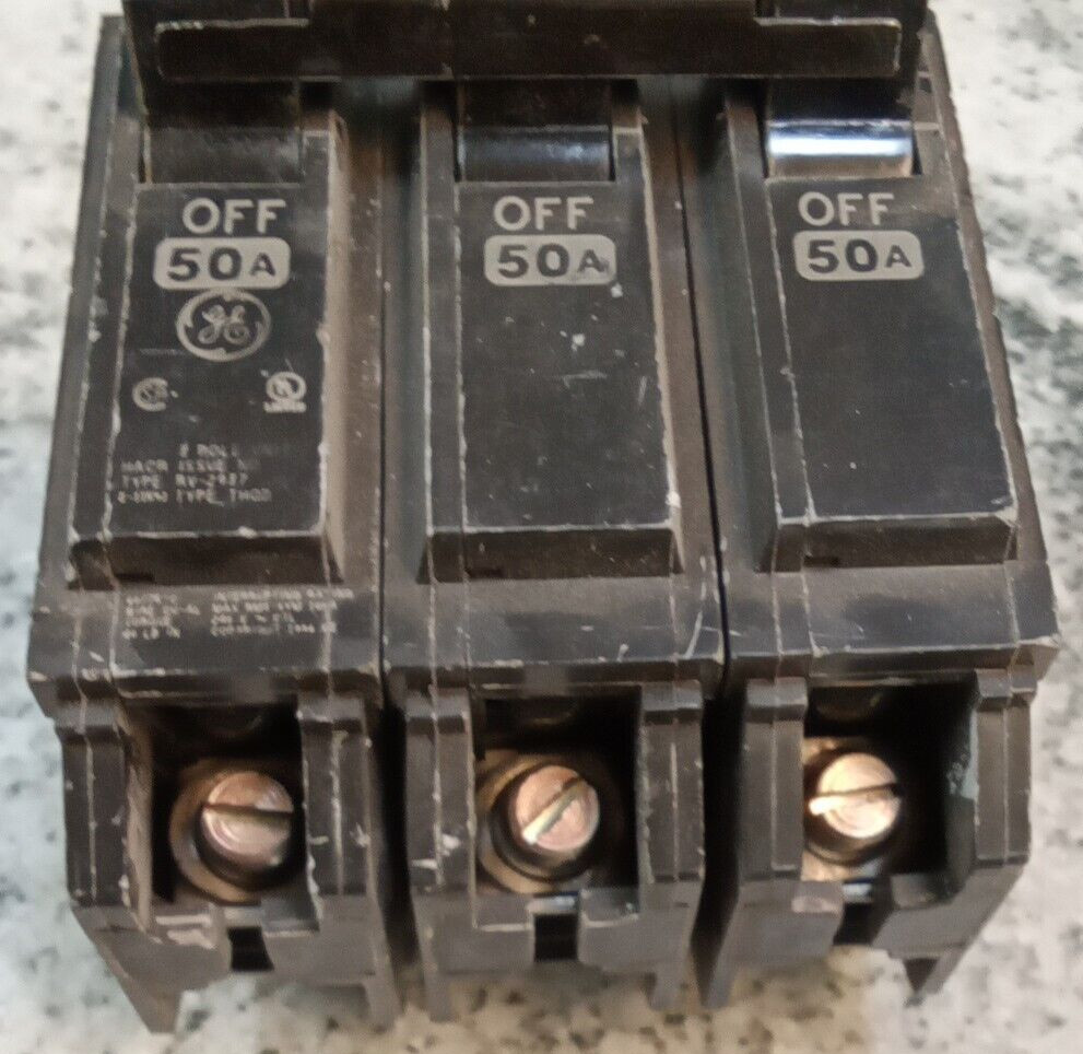 GE /BREAKER/ THQB32050 /3-Pole /50-Amp /240VA /THQB/GROVE/ Bolt-on/NEW(L126