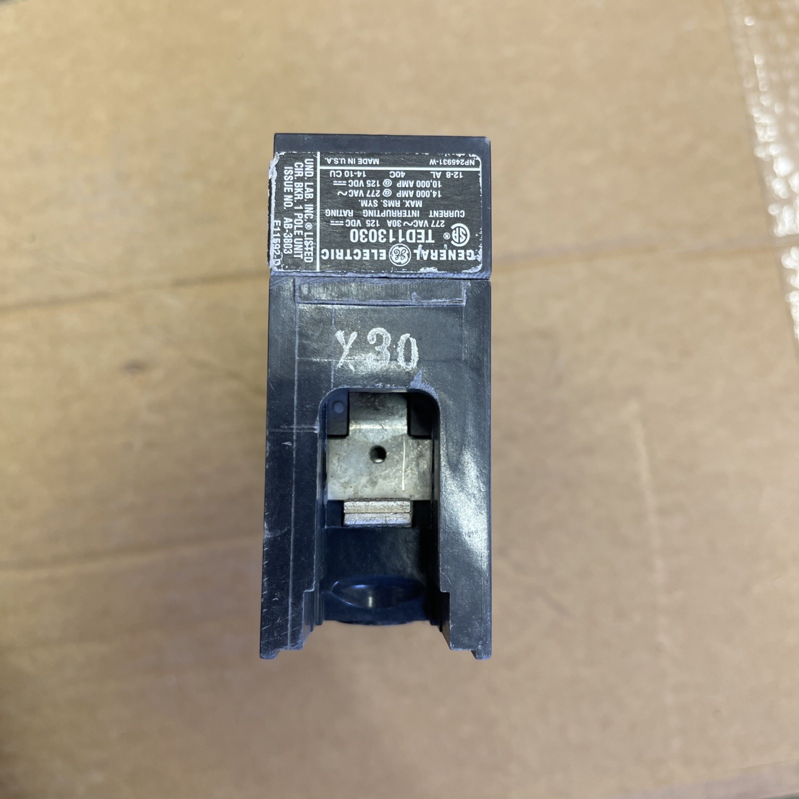 General Electric GE Circuit Breaker TED113030 277 VAC 30A