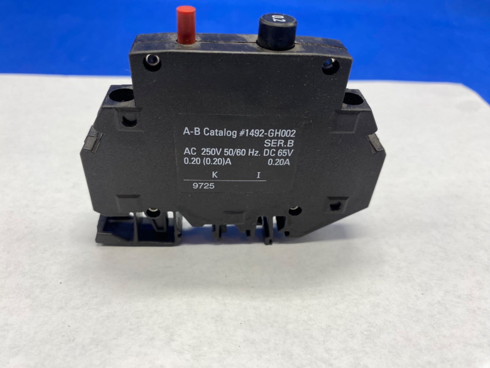 Allen Bradley 1492-GH002 breaker DIN rail mount 0.2 amps