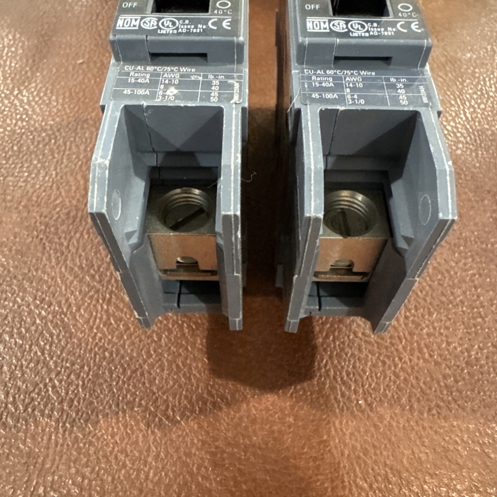 Lot of 2 Siemens BQD120 Molded Case Circuit Breaker 277 VAC 20A 1P 14 kA