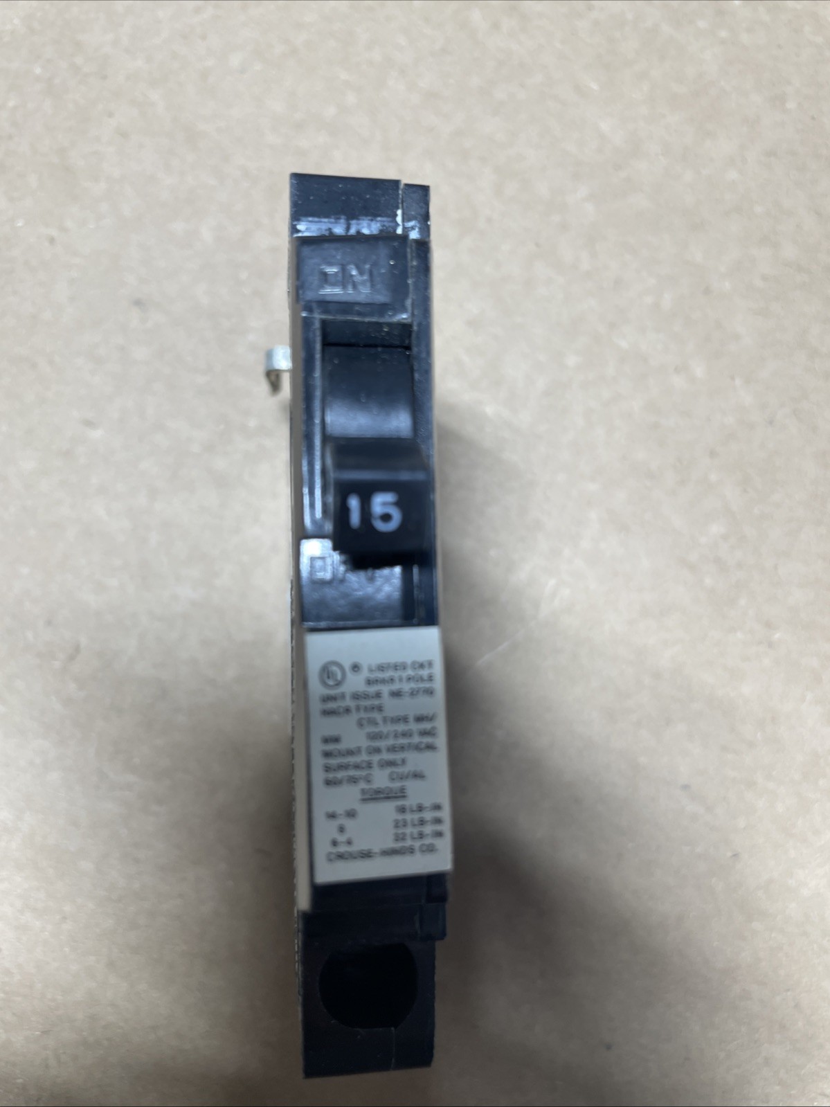 CROUSE-HINDS MH15 CIRCUIT BREAKER 15 AMP 15A 1-POLE 120/240V – LEFT