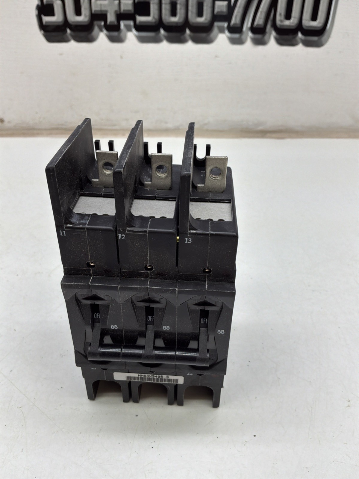 Carlyle Circuit Breaker HH 83XB 405 480V NIB