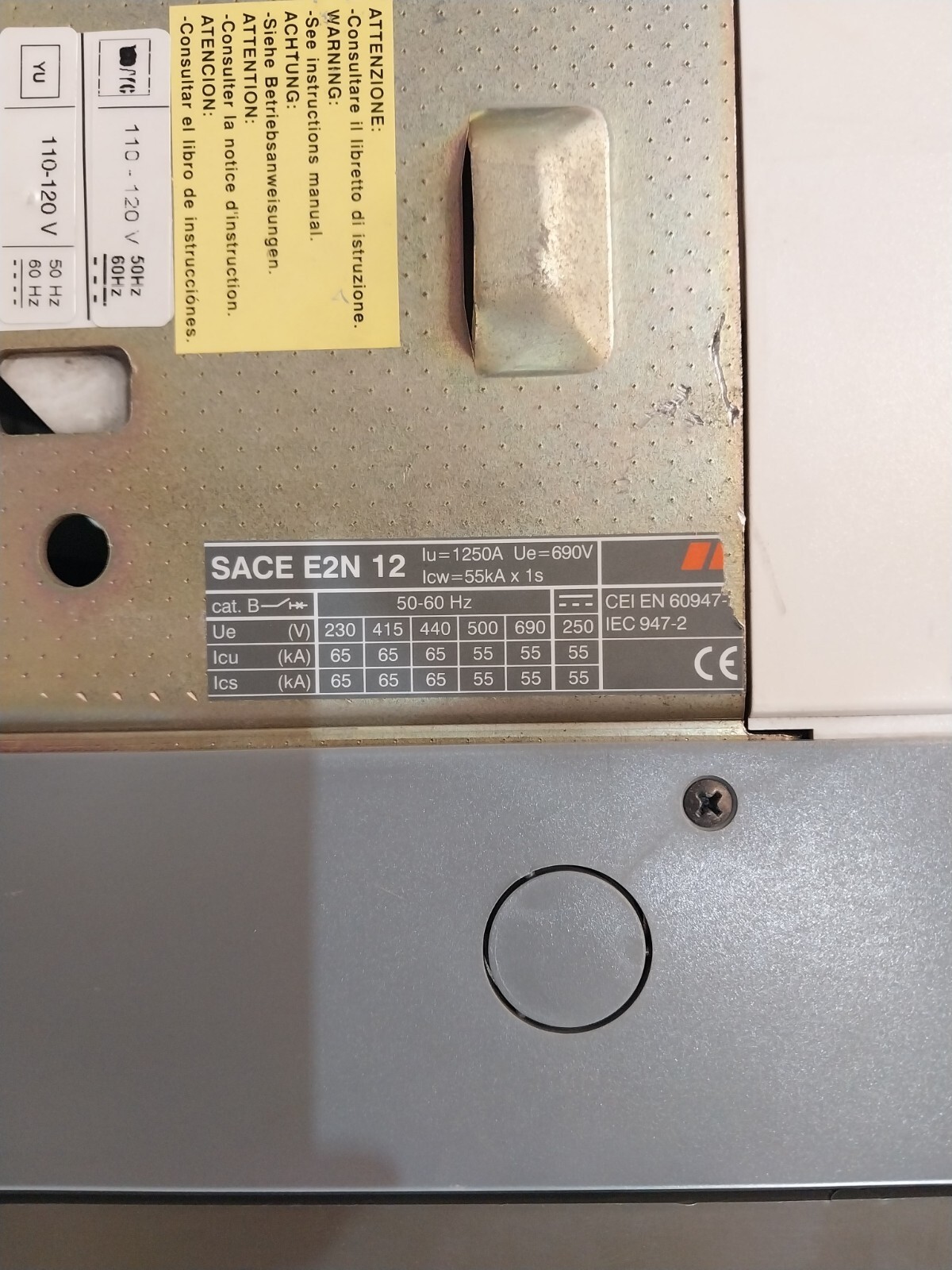 ABB SACE E2N 12 Circuit Breaker 690V 55KA X 1S 110-120V 50-60HZ 1250A