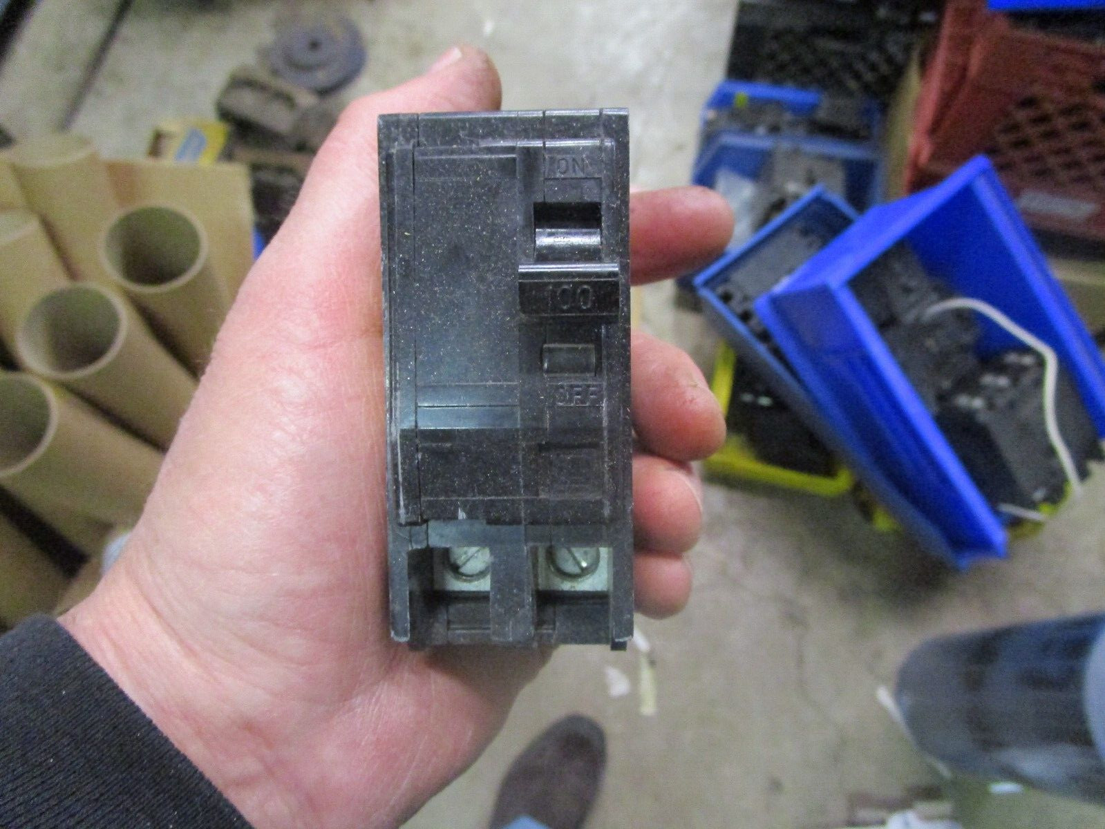 New Square D QO2100 2 Pole 100 Amp 120/240VAC Plug In Circuit Breaker USA