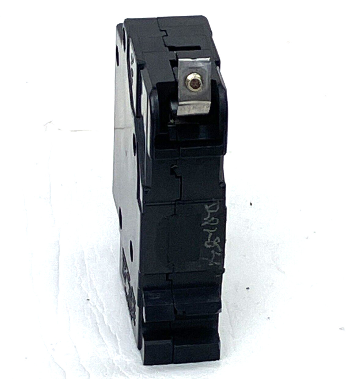 Square D EHB14015 15A Circuit Breaker 14kA @ 277 VAC Type EHB4 1 Pole 15 Amp