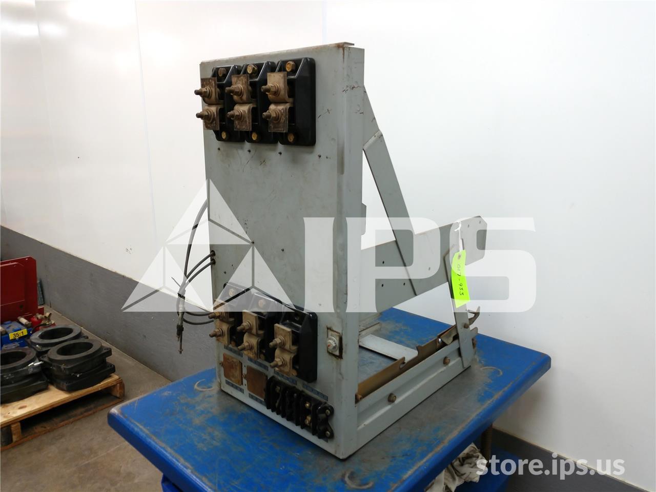 C1325-10-0000 – 600A ITE BLACK KDON VERTICAL DRAWOUT SUBSTRUCTURE SKU017933