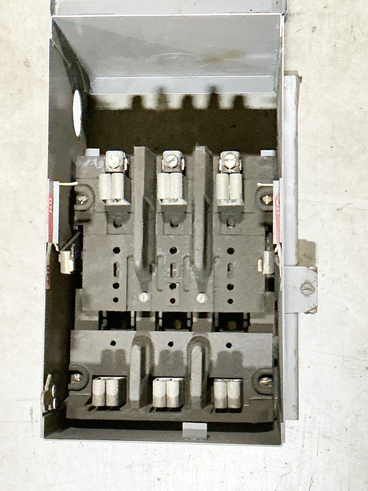 Square D SD-3610 Fusible Style BUS Plug 100A 600V 3PH