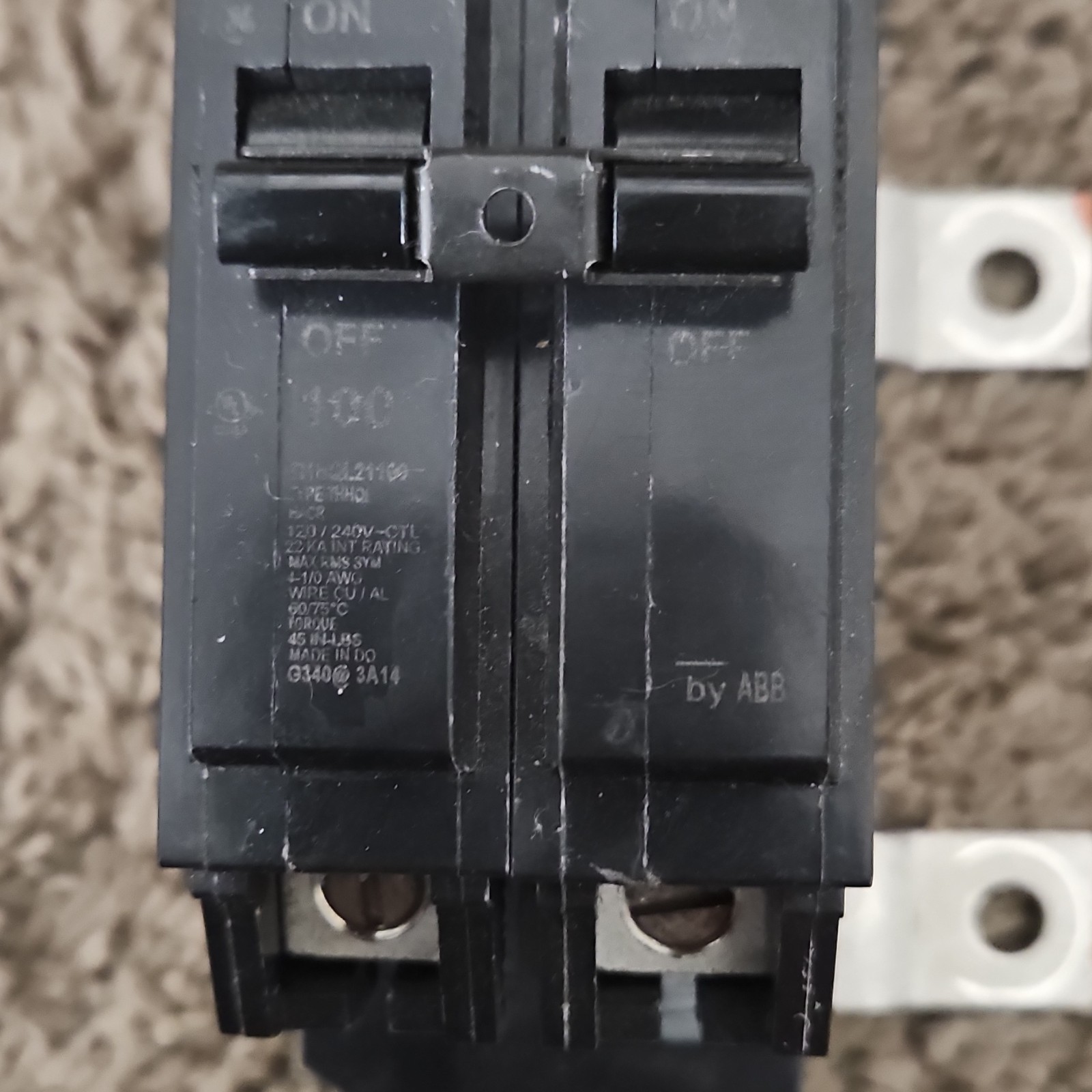 GE THQMH100 MOD. K 100A Main Breaker Kit 2-Pole 120/240V Bolt-On Screw Terminal