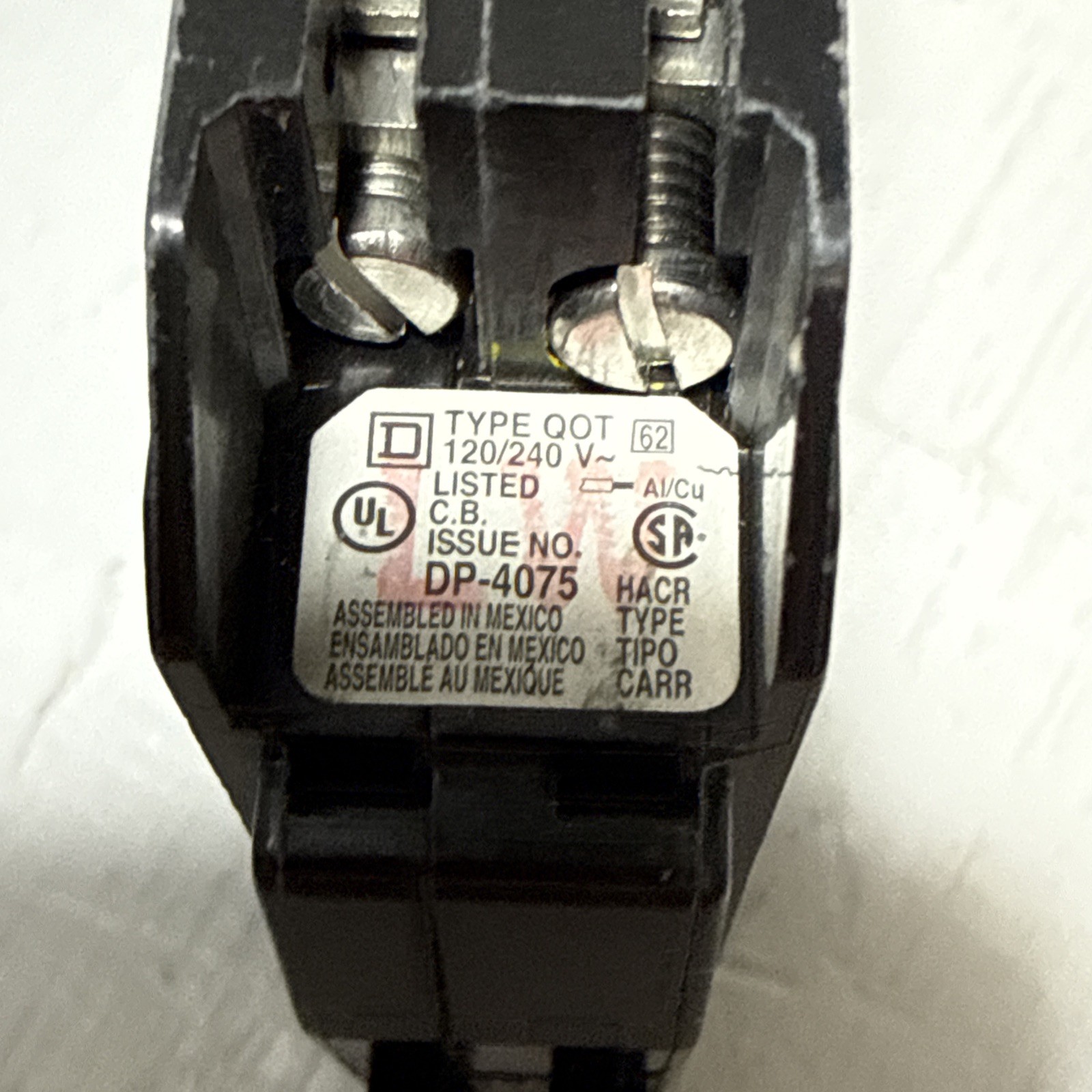 Square D QOT2020 Twin Tandem Breaker 20 Amp QO 2020 120/240V NO HOOK Plug In 20A
