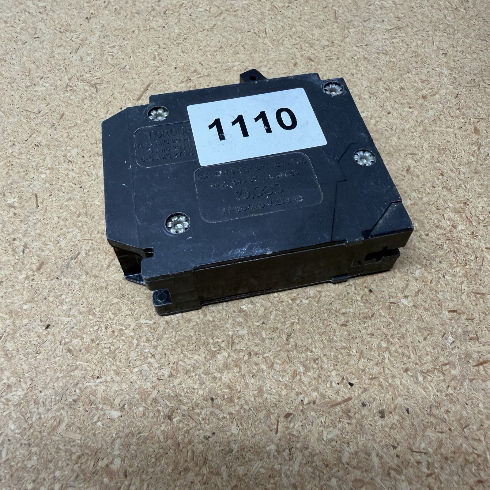 Eaton BR1520 BR Circuit Breaker 20A / 15A Plug-on 1-Pole Cutler Hammer